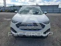 2020 Ford EDGE photo