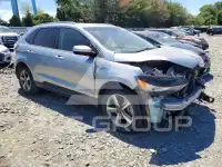2020 Ford EDGE photo