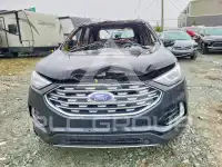 2020 Ford EDGE photo