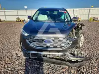 2020 Ford EDGE photo