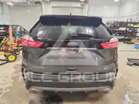 2020 Ford EDGE photo