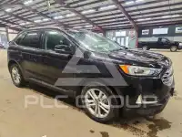 2020 Ford EDGE photo