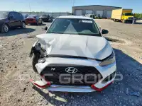 2020 Hyundai Veloster photo