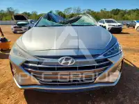 2020 Hyundai Elantra фото
