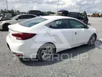 2020 Hyundai Elantra photo