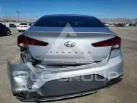2020 Hyundai Elantra photo