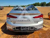 2020 Hyundai Elantra фото