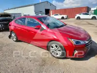2020 Hyundai Elantra фото
