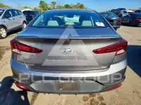 2020 Hyundai Elantra фото