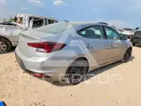 2020 Hyundai Elantra фото