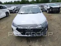 2020 Hyundai Elantra фото