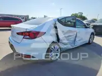 2020 Hyundai Elantra фото