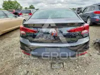 2020 Hyundai Elantra фото