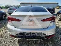 2020 Hyundai Elantra фото