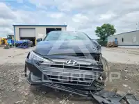 2020 Hyundai Elantra фото