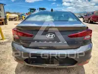 2020 Hyundai Elantra photo