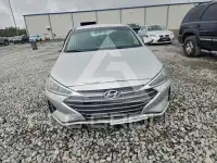 2020 Hyundai Elantra фото