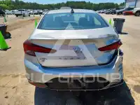 2020 Hyundai Elantra фото