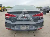 2020 Hyundai Elantra фото