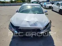 2020 Hyundai Elantra photo