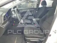 2020 Hyundai Elantra фото