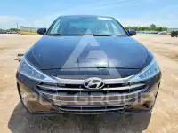 2020 Hyundai Elantra photo