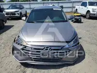2020 Hyundai Elantra photo