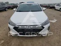 2020 Hyundai Elantra фото