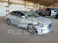 2020 Hyundai Elantra фото
