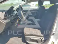 2020 Hyundai Elantra фото