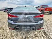 2020 Hyundai Elantra фото