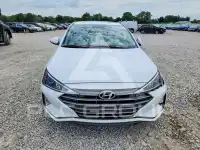 2020 Hyundai Elantra фото