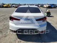 2020 Hyundai Elantra фото