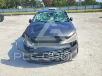 2020 Hyundai Elantra фото