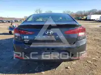 2020 Hyundai Elantra photo
