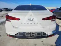 2020 Hyundai Elantra photo