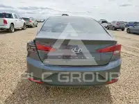 2020 Hyundai Elantra фото