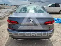 2020 Volkswagen Passat photo