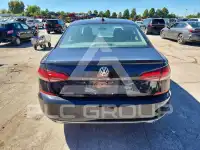 2020 Volkswagen Passat photo