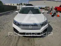 2020 Volkswagen Passat photo
