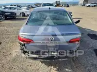 2020 Volkswagen Passat photo