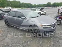2020 Volkswagen Passat photo