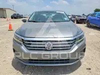 2020 Volkswagen Passat фото