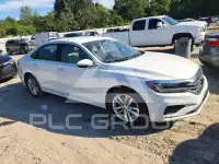 2020 Volkswagen Passat photo