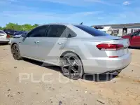 2020 Volkswagen Passat photo
