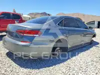 2020 Volkswagen Passat фото