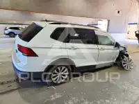 2020 Volkswagen Tiguan photo