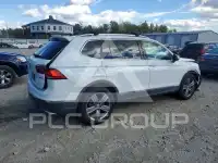 2020 Volkswagen Tiguan photo