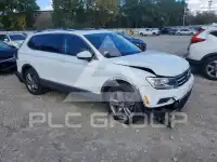 2020 Volkswagen Tiguan photo