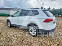 2020 Volkswagen Tiguan photo